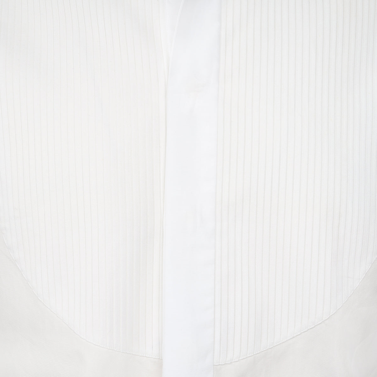 CAU27_DIPLOMAT_A17CM68_007